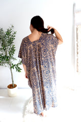 Lux Muu Muu in Acacia Navy