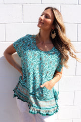 Amalfi Short Sleeve Top In Cottage Vine