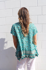 Amalfi Short Sleeve Top In Cottage Vine
