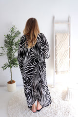Long Kaftan In Black Vine