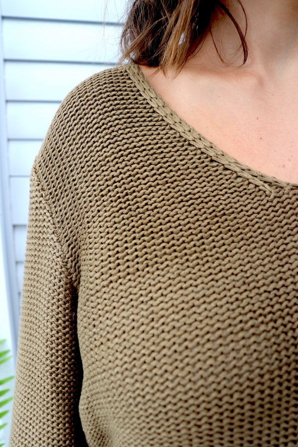 Alex Knit Sweater in Khaki