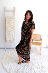 Island Holiday High Low Dress In Lunar Black