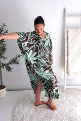 Long Kaftan In Hibiscus Mint