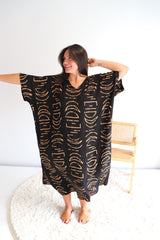 Long Kaftan In Lunar Black