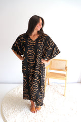 Long Kaftan In Lunar Black