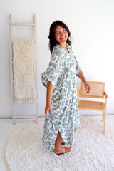 Long Kaftan Cloud in Sage