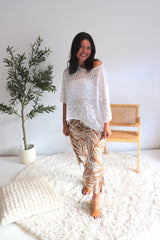 Whitehaven 3/4 Elastic Pant In Paradise Palm in Latte