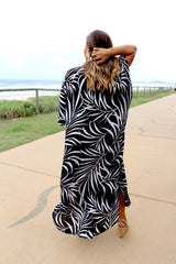 Long Kaftan In Black Vine
