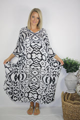 Black & White Long Kaftan