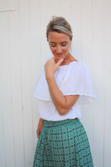 Love The Frill On Or Off the Shoulders Top In White