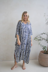 Long Kaftan In Zebra Navy