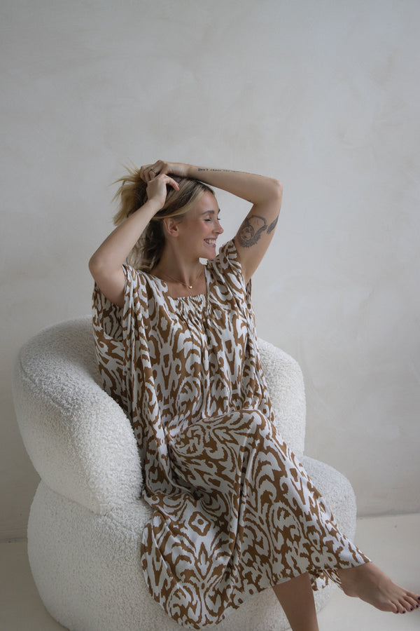 Lux Muu Muu in Artifact Caramel