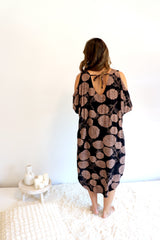 Cold Shoulder Dress In Black Tea