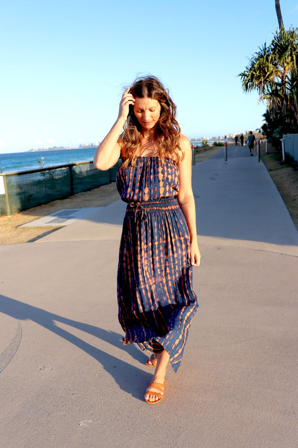 Daytripper Maxi Dress In Choc Navy