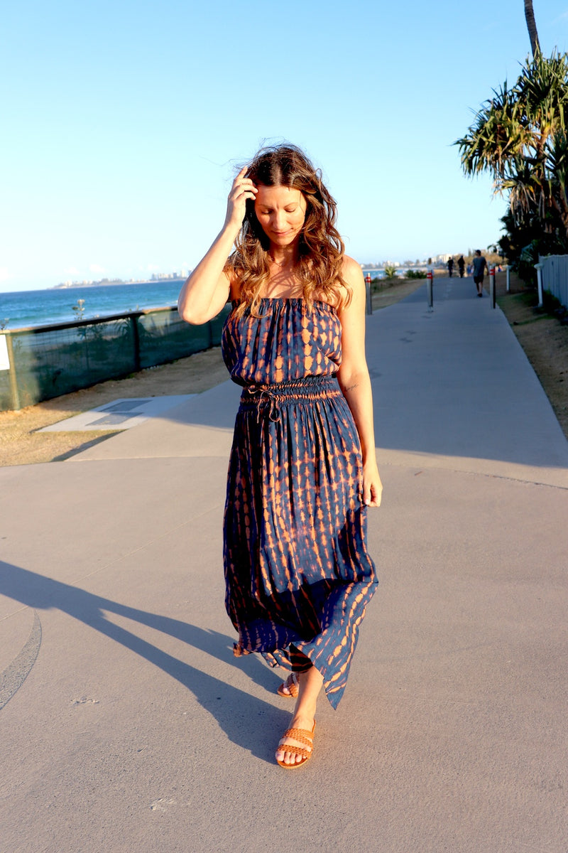 Daytripper Maxi Dress In Choc Navy