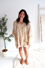 Short Kaftan in Corinthian Coast Taupe/Gold