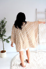 Short Kaftan in Corinthian Coast Taupe/Gold