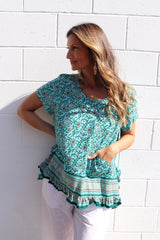 Amalfi Short Sleeve Top In Cottage Vine