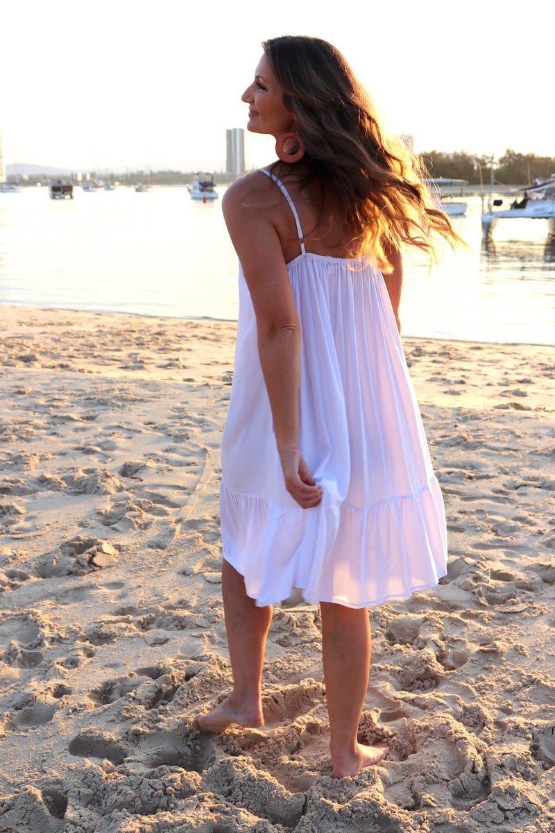 Oasis Dress in White