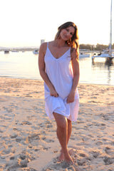 Oasis Dress in White