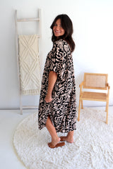 Lux Muu Muu in Ibiza Black/Taupe