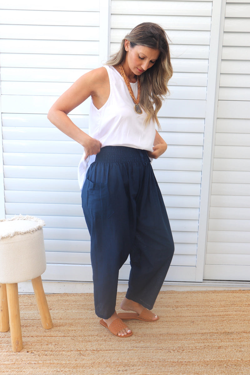 Dream Pant in Cotton Plain Navy