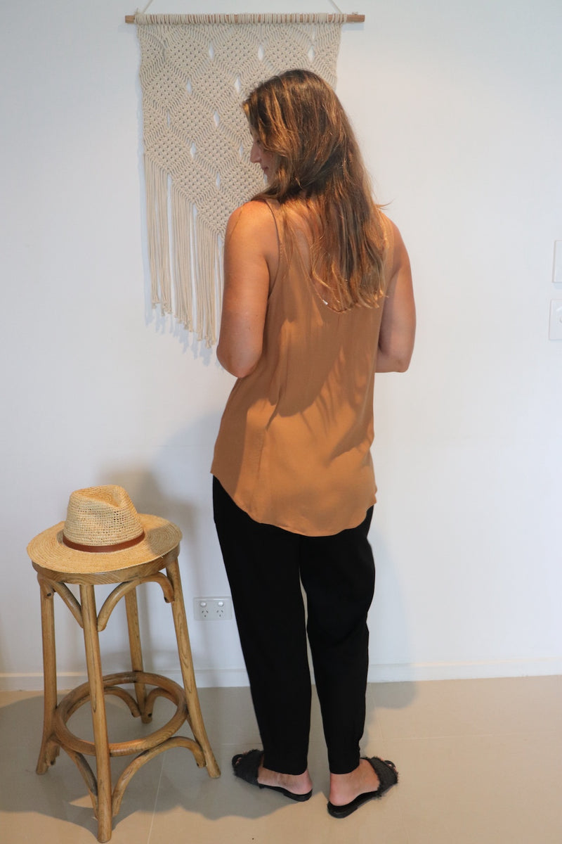 Seabreeze Singlet Top in Cinnamon