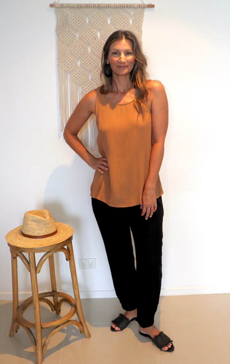 Seabreeze Singlet Top in Cinnamon