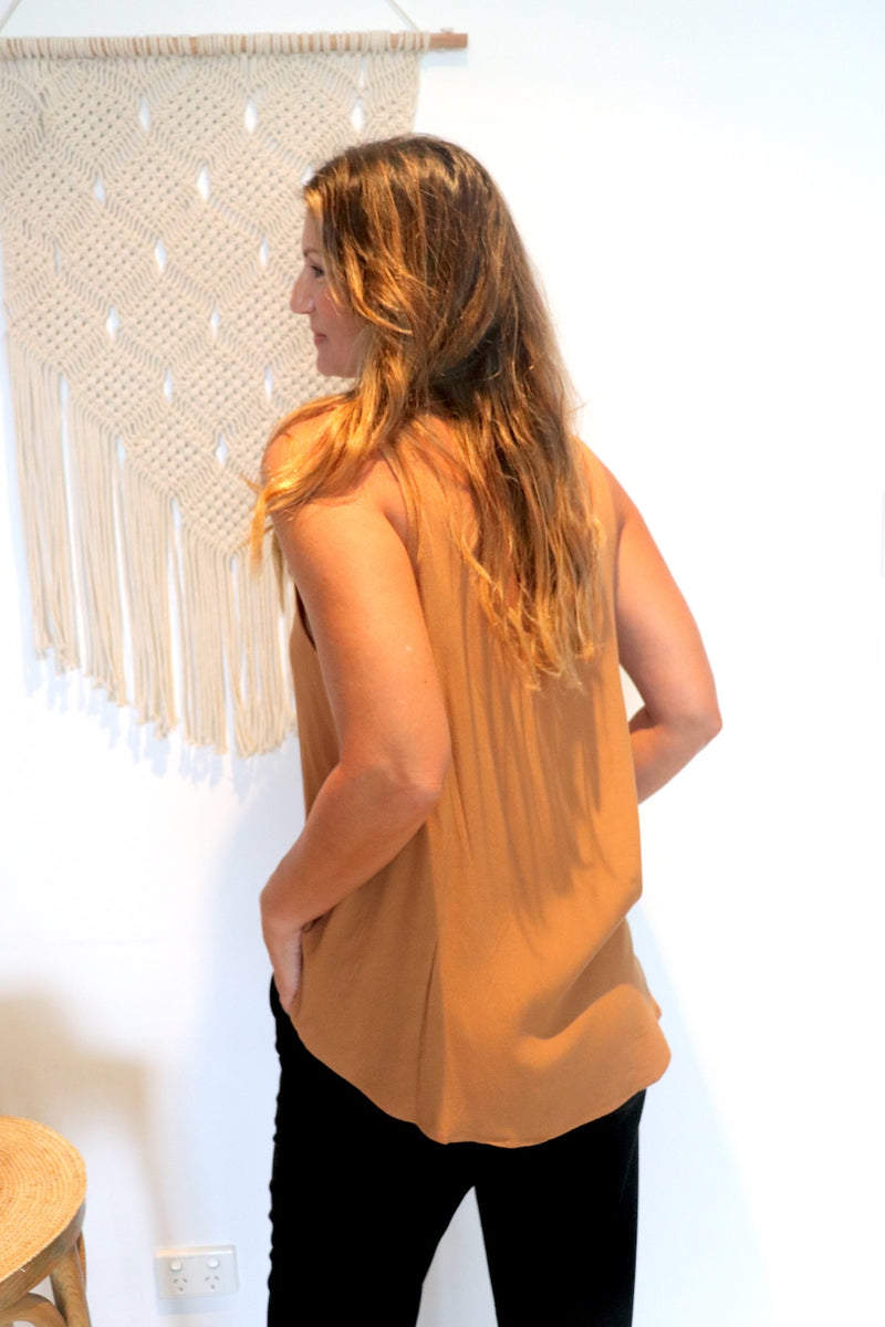 Seabreeze Singlet Top in Cinnamon
