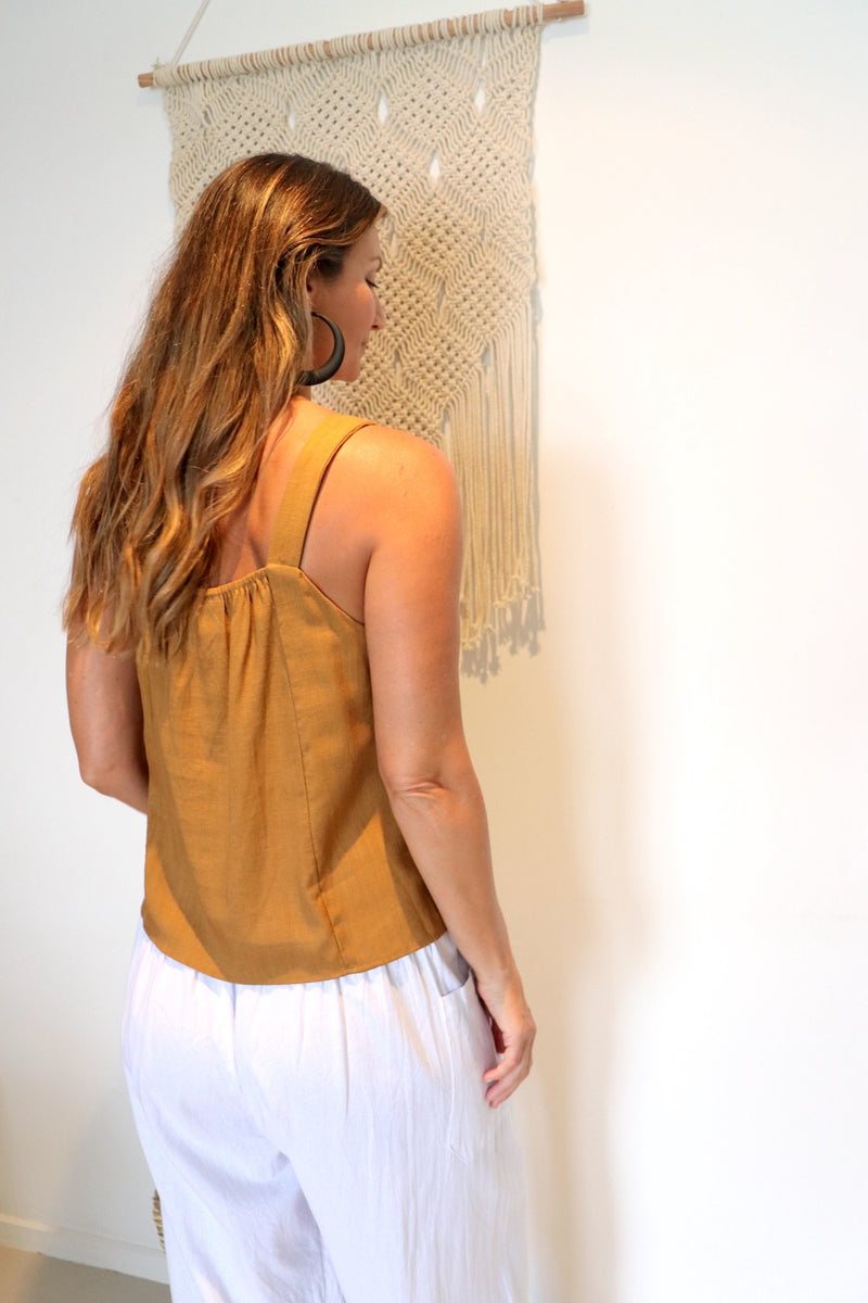 Coastal Linen Blend Cami in Cinnamon