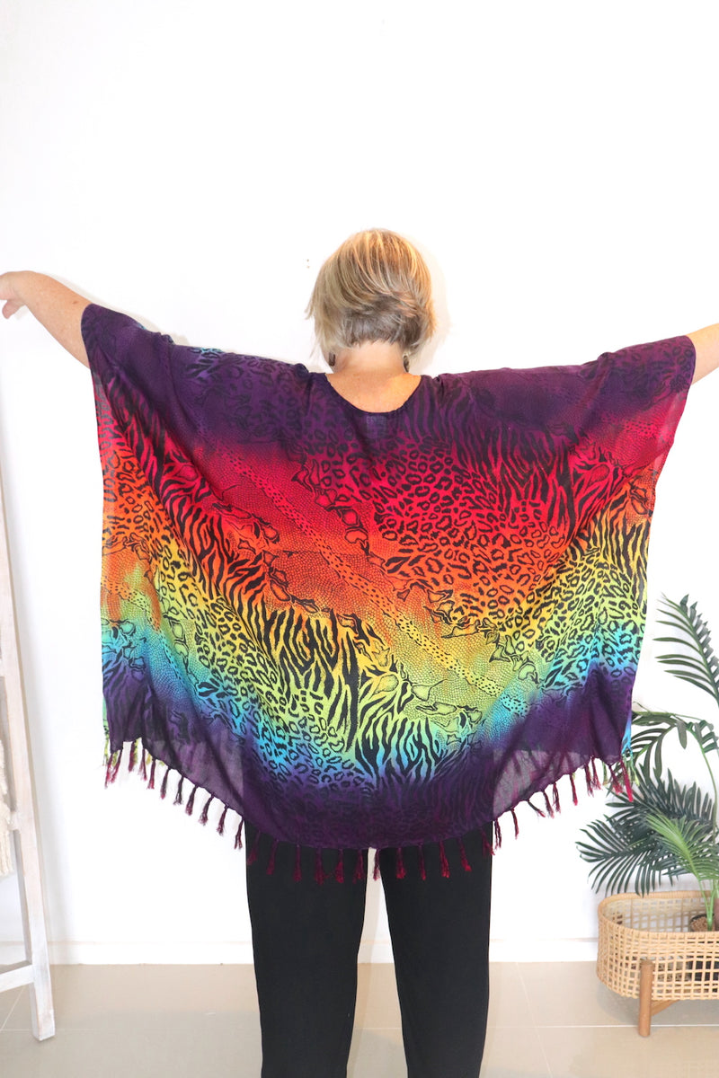 Short Kaftan With Tassels In Rainbow Animal