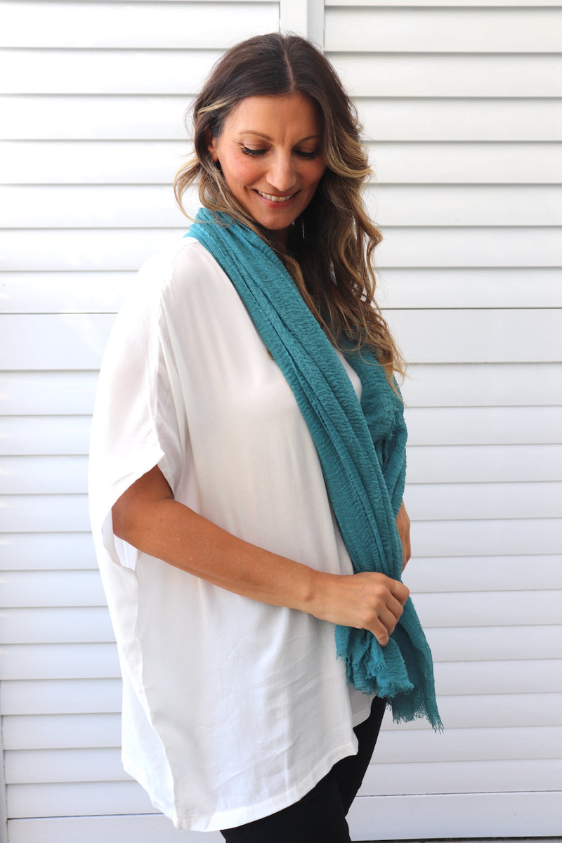 Soft texture Scarf in Teal