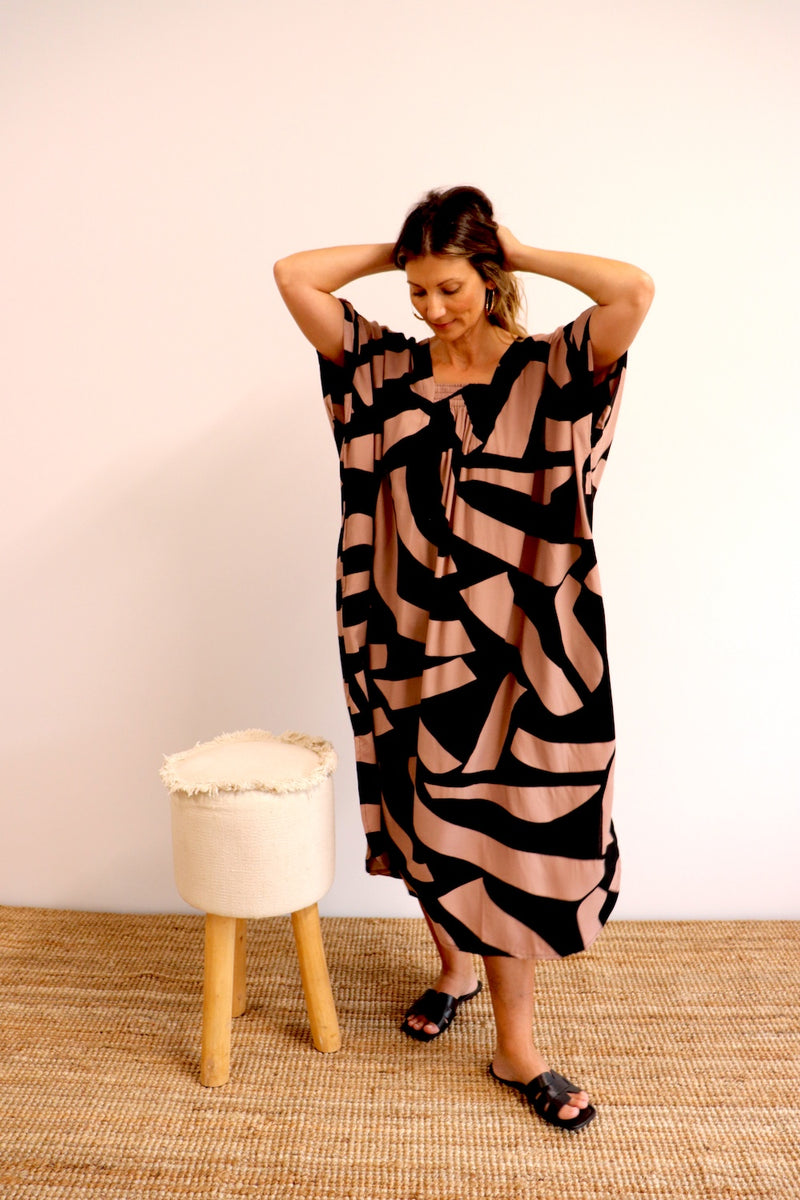 Lux Muu Muu in Emperor Chocolate Black