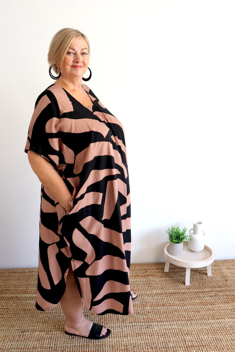 Lux Muu Muu in Emperor Chocolate Black