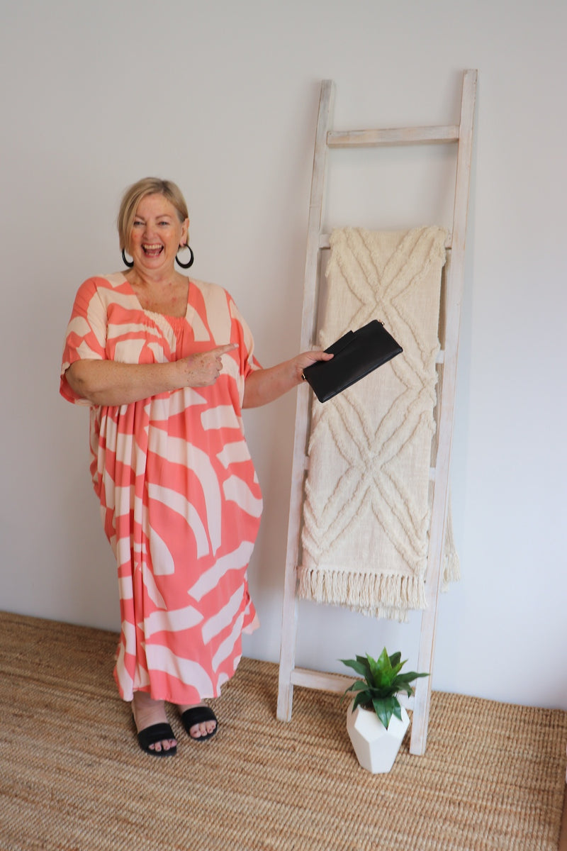 Lux Muu Muu in Emperor Peaches & Cream