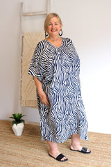 Long Kaftan In Zebra Navy