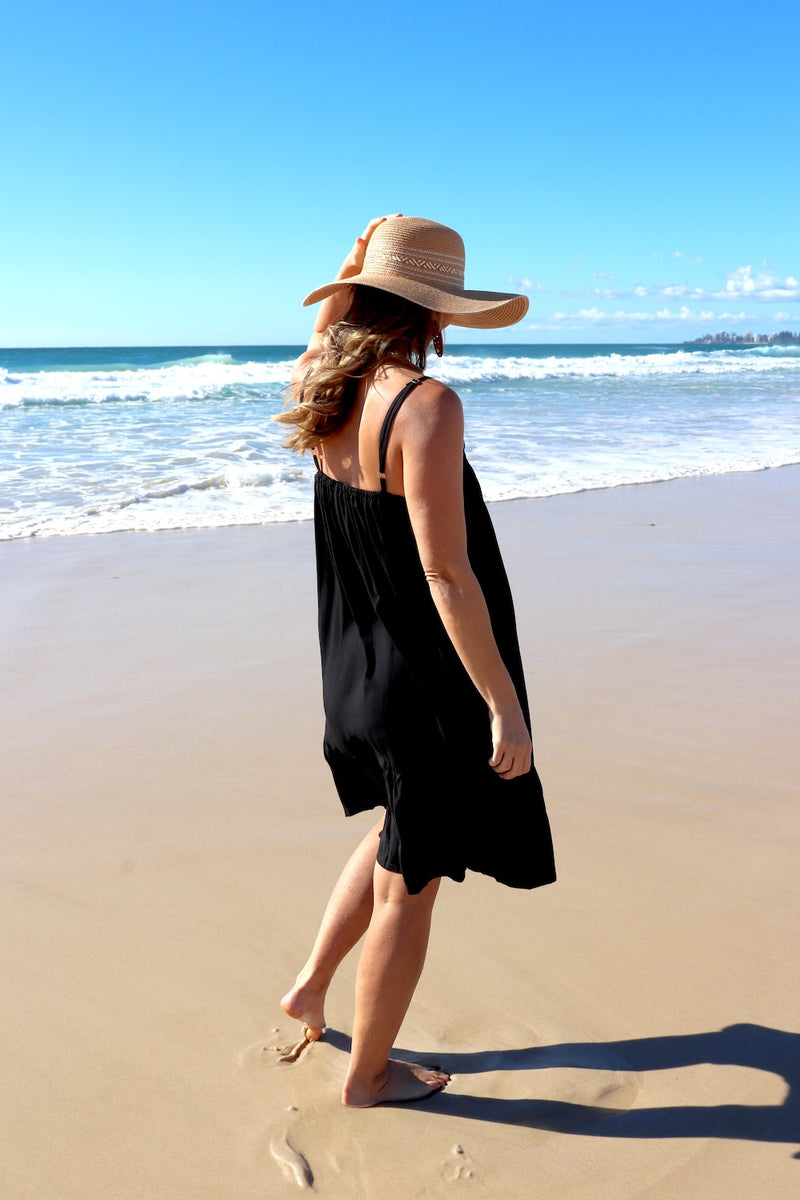 Oasis Dress in Black