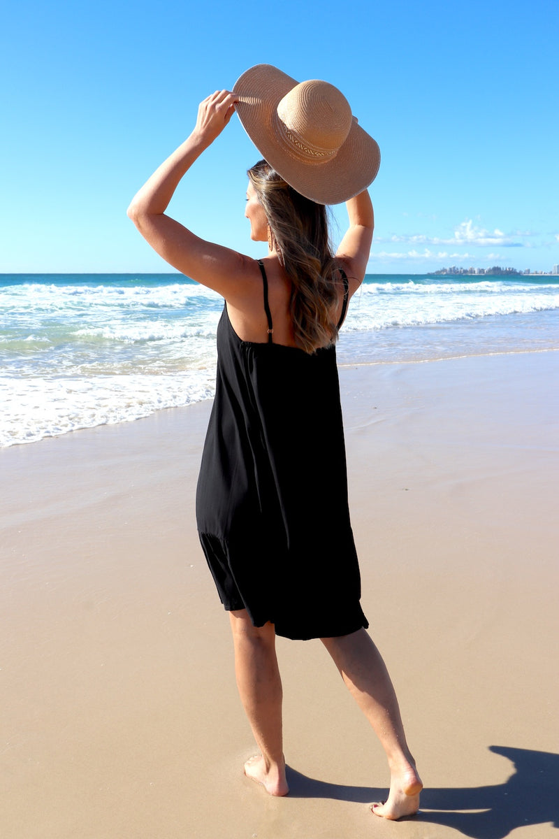 Oasis Dress in Black