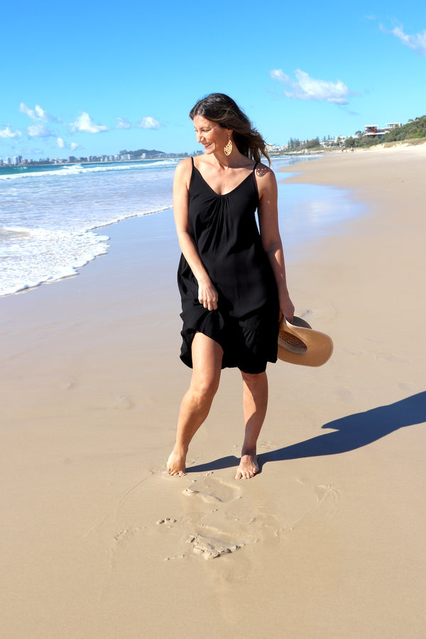 Oasis Dress in Black