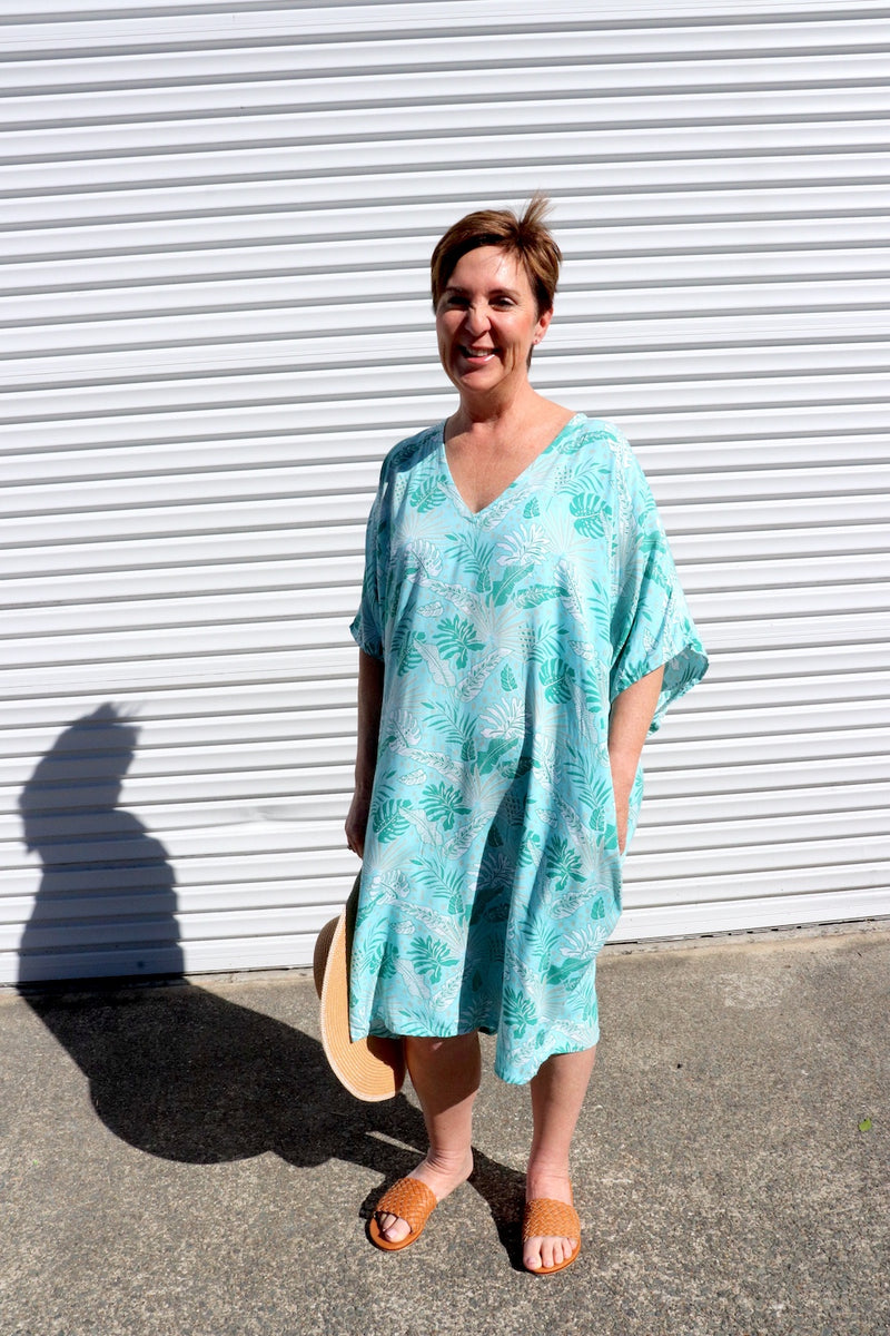 Tropicana Short Dress In Mint Leaf