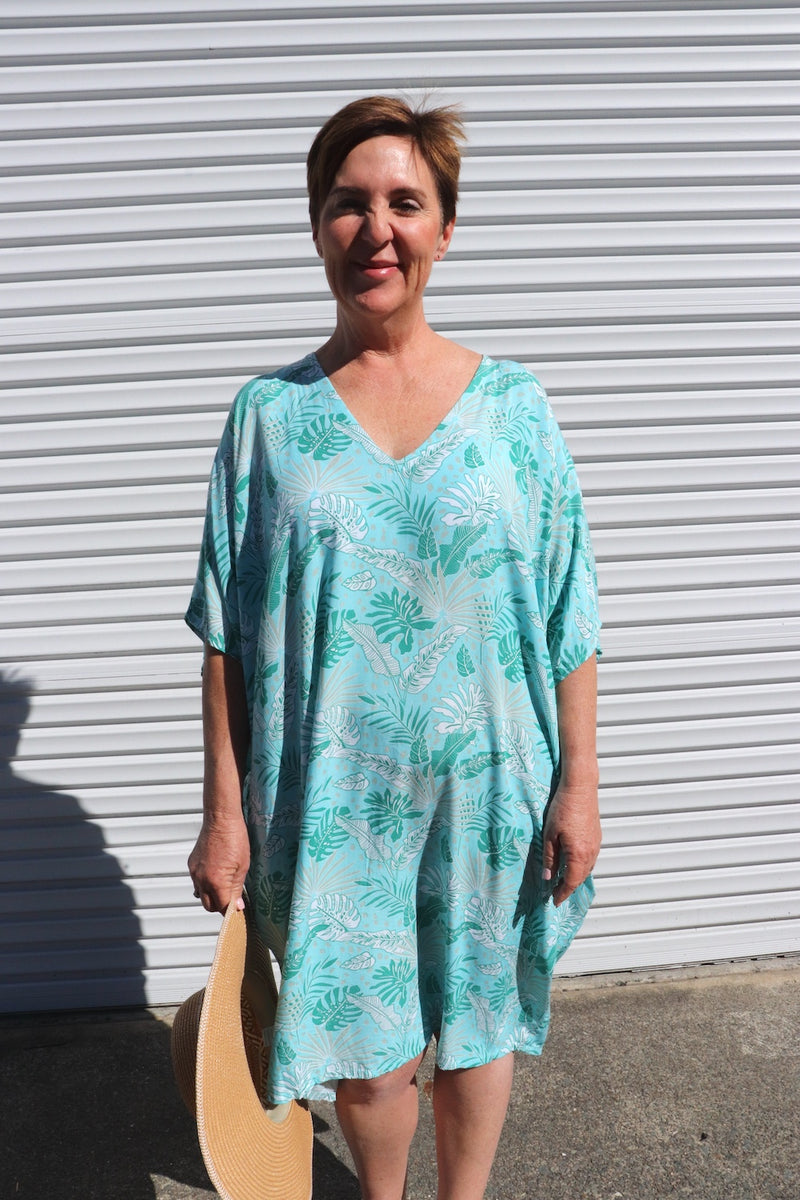 Tropicana Short Dress In Mint Leaf