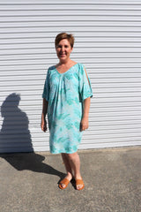 Getaway Short Sleeve Short Dress in Mint Leaf