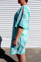 Getaway Short Sleeve Short Dress in Mint Leaf