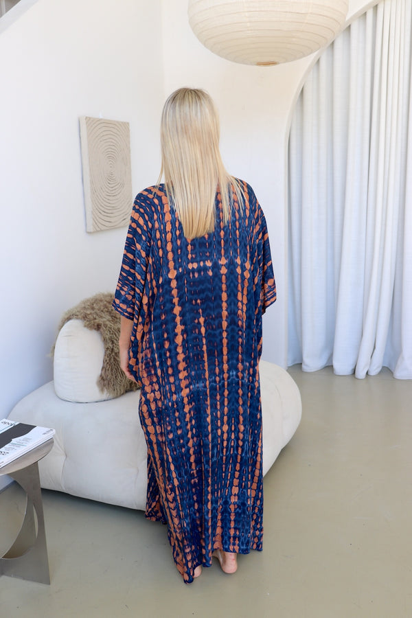 Long Kaftan In Choc Navy Tie Dye