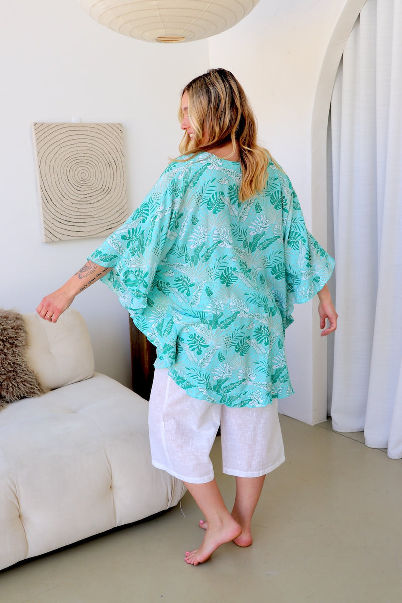 Set Free Batwing Top/Dress In Mint Leaf
