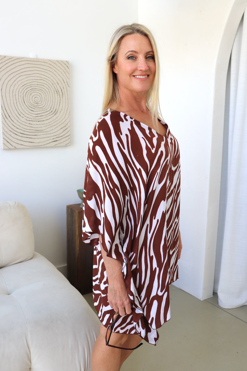 Short Kaftan in Choc Wave