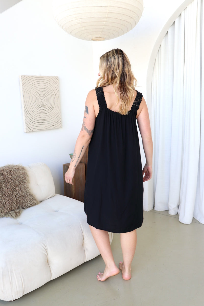Vienna Dress in Black