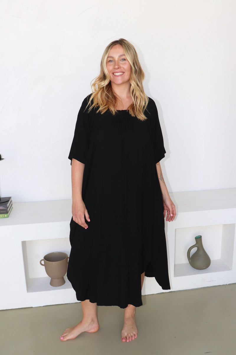 Lux Muu Muu in Black