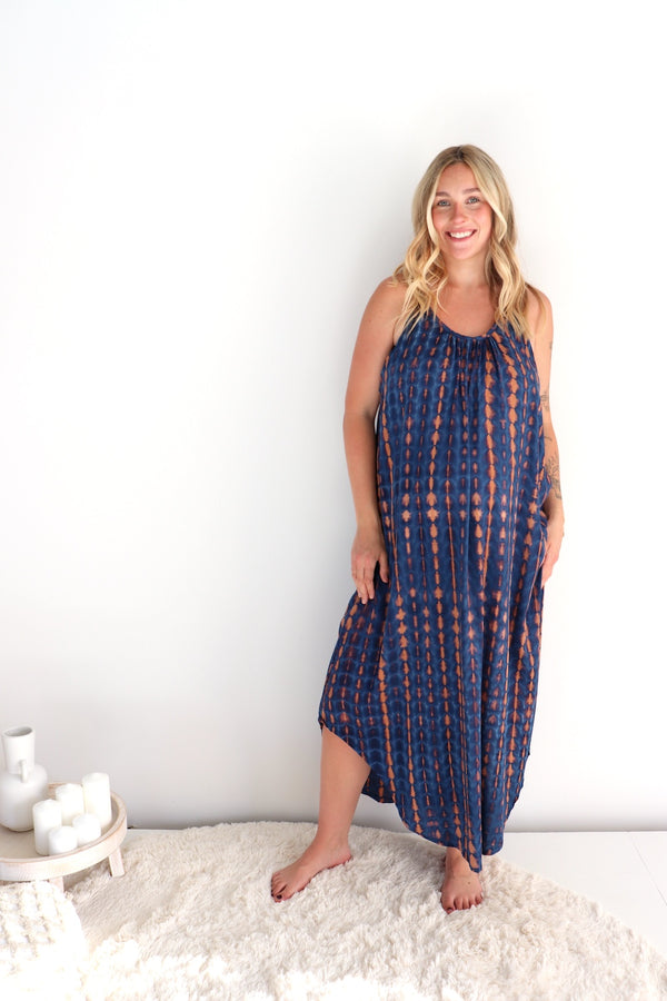 Sweet Summer Maxi In Choc Navy