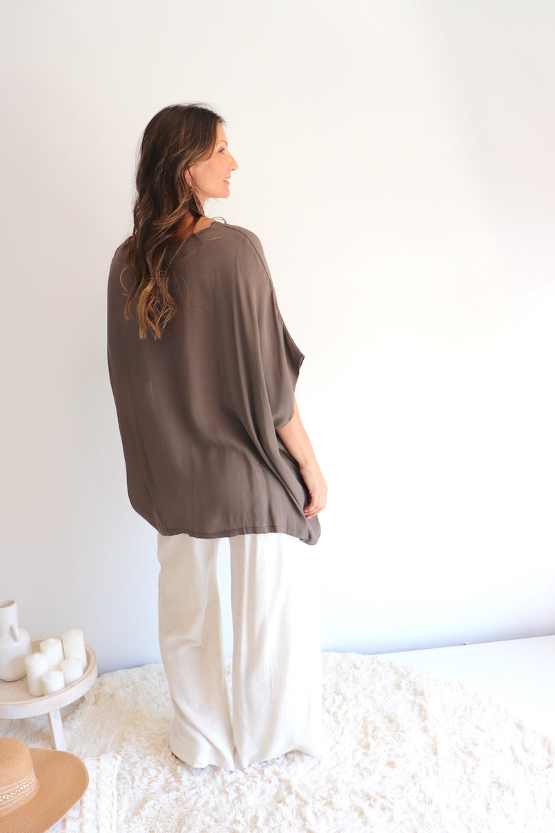 Relaxed Boho One Size Top in Coco